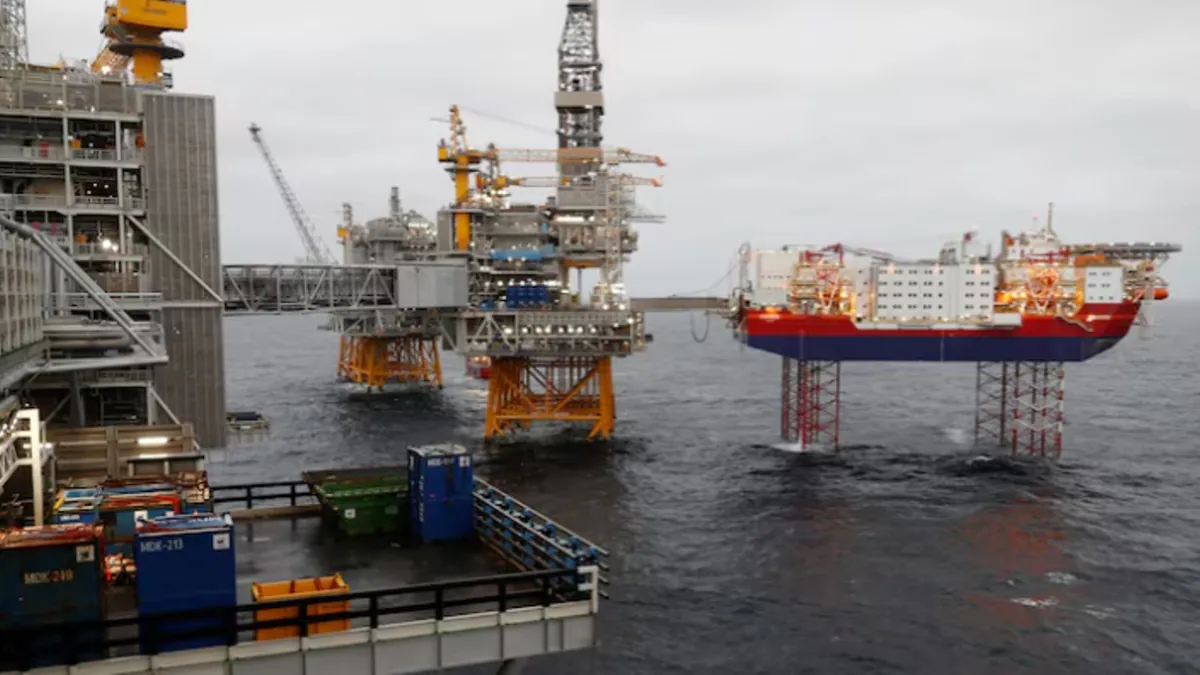 Europe agrees to release diesel stocks, and oil prices fall