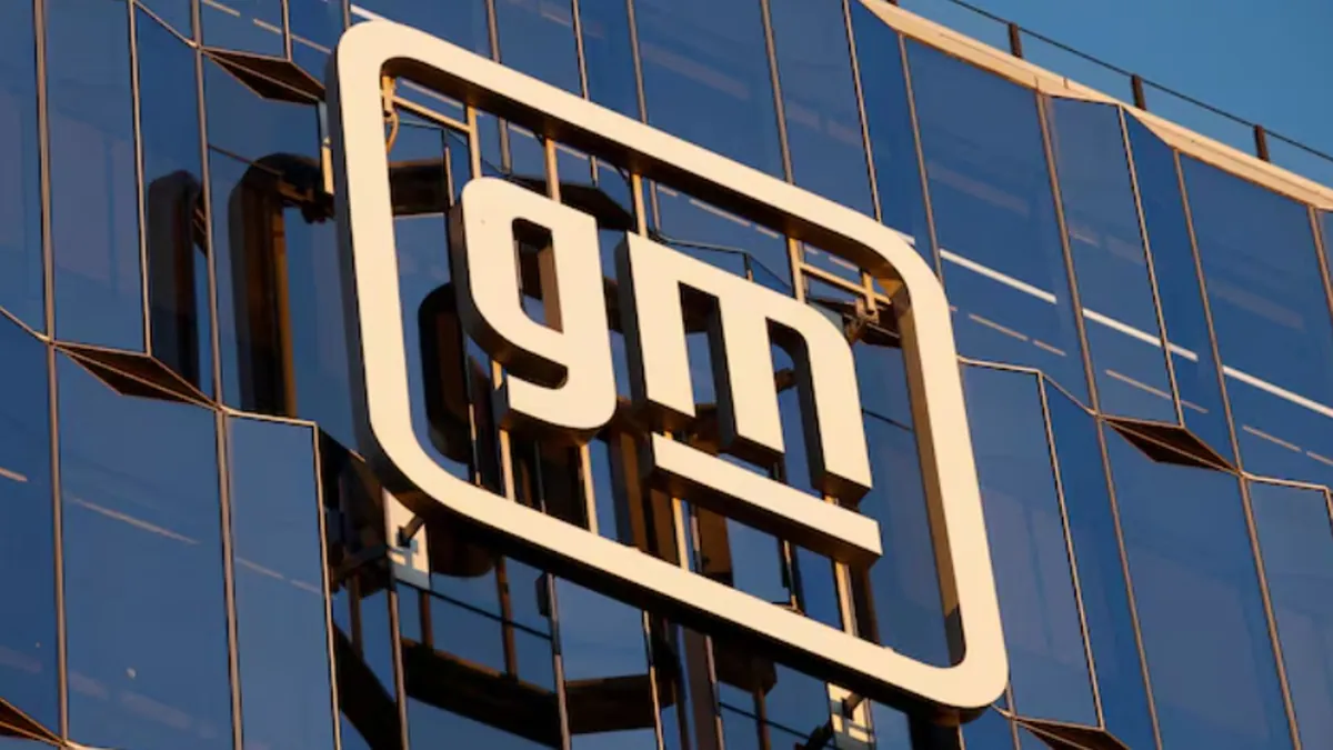 The Q3 Shift in the US Auto Market: General Motors' Sales Title at Risk