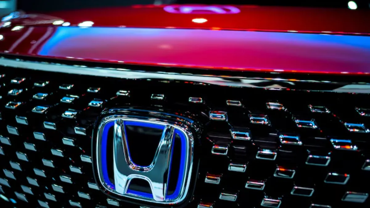 Honda plans to provide wireless charging for EVs on highways